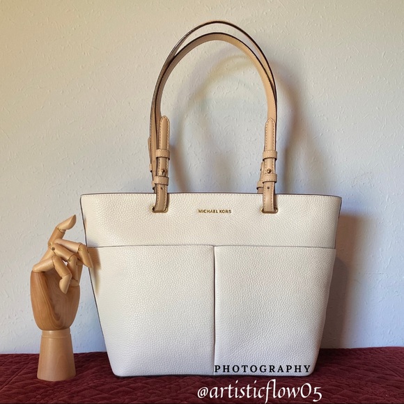 NEW! MK Bedford Medium Top Zip Pocket Leather Tote - Picture 12 of 12